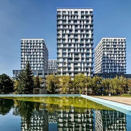 The Garden Grand Parking Available Daire Prag