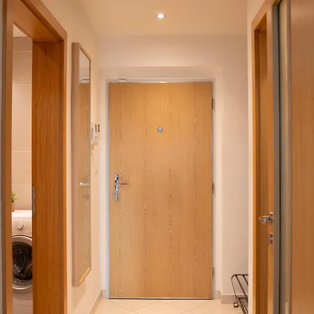 Daire The Garden Grand Parking Available