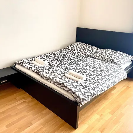 Garden Park Apartment+ * Prag