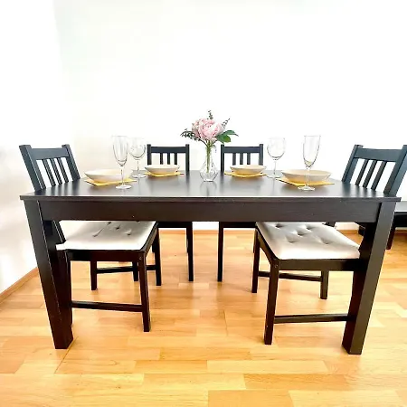 Garden Park Apartment+ Apartamento Praga