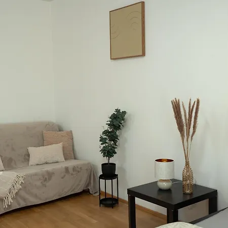 The Garden Grand Parking Available Apartment Prag