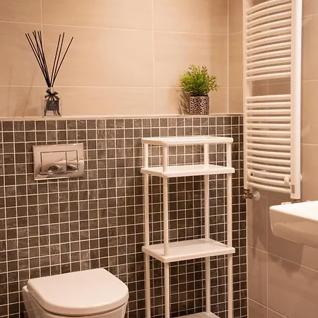 The Garden Grand Parking Available Apartment *