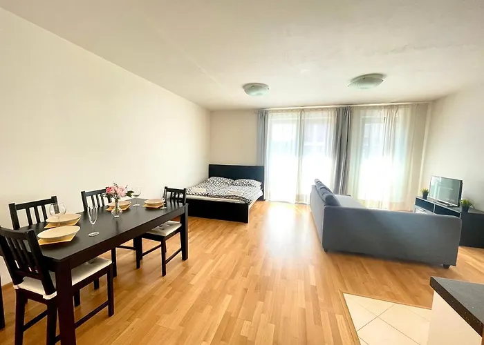 Garden Park Apartment+ Praga